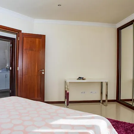 Villa Luxury With Heated Pool
