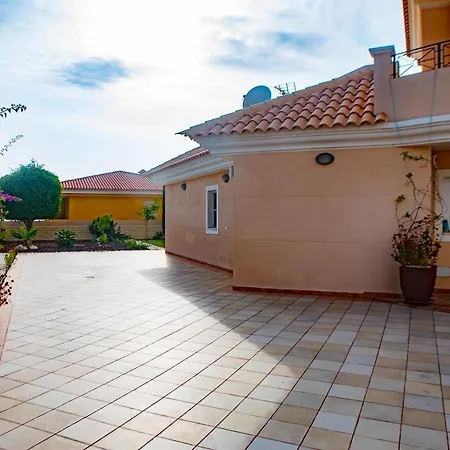 Villa Luxury With Heated Pool *