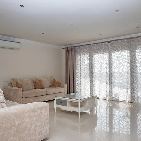 Villa Luxury With Heated Pool *