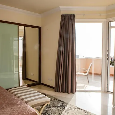 Luxury With Heated Pool Villa Playa Paraiso (Tenerife)