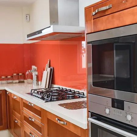 فيلة Luxury With Heated Pool بلايا بارايسو